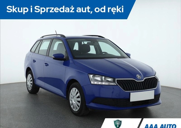 Skoda Fabia cena 37000 przebieg: 98937, rok produkcji 2018 z Dobrzyca małe 154